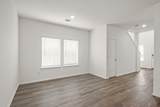 1695 Portia Lane - Photo 3