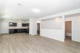 8526 Middleton Oaks Circle - Photo 4
