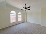 34 Waugh - Photo 34