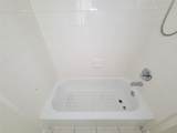 34 Waugh - Photo 45