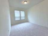 8620 Hollyoaks Creek Lane - Photo 17