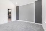 8046 Chateau Street - Photo 15