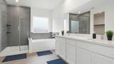 407 Summerset Landing Court - Photo 4