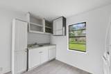 806 East Emily Avenue - Photo 3