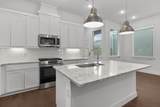 2803 Brandon Bluff Bend - Photo 10