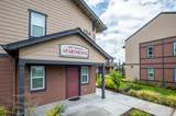 134 18th St - Photo 2