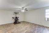 305 Yaupon Street - Photo 6