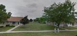 985 Meadow Ln - Photo 4