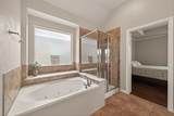 6031 Oxford Lake Drive - Photo 19