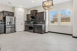 208 Silverleaf Street - Photo 15