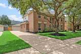 22007 Crossbrook Drive - Photo 2