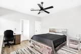 802 Thomas Avenue - Photo 20