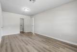 2401 Windsor Lane - Photo 11