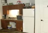 903 Portage St - Photo 7