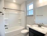 8656 Hollyoaks Creek Lane - Photo 22