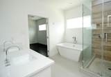 7707 Jacquelyn Oaks Road - Photo 18