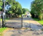 512 Avenue A - Photo 17