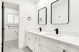 1418 Pirates Cove - Photo 5