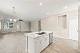 710 Hackberry Street - Photo 11