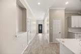 710 Hackberry Street - Photo 8