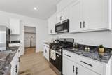 407 Robin Street - Photo 15