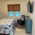 9420 Seawall Boulevard - Photo 11