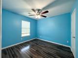 910 Staffordale Manor Lane - Photo 11