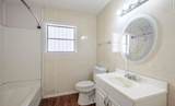 242 W Fannin - Photo 10