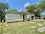 611 Avenue D - Photo 1
