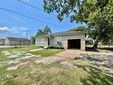 611 Avenue D - Photo 2