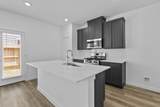 956 Green Vines Lane - Photo 10
