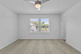 956 Green Vines Lane - Photo 12