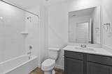 956 Green Vines Lane - Photo 16