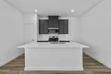 956 Green Vines Lane - Photo 9
