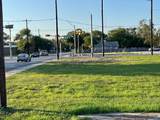 238 Seadrift Street - Photo 2