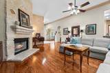 28523 Wild Oaks - Photo 12
