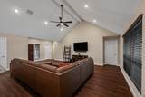 1035 Hampton Drive - Photo 4