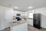 425 Oakwood Street - Photo 6