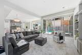 2615 Yupon Street - Photo 3