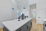 2614 Noble Street - Photo 8