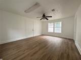 969 Wakefield Drive - Photo 2