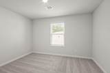 496 Shoreview Drive - Photo 17