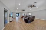 545 Elm Street - Photo 15
