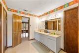 9300 Oakcrest Drive - Photo 29