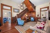 501 Moore - Photo 7