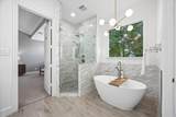 622 Knox Street - Photo 24