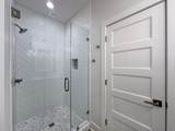 917 Westview - Photo 18