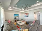 917 Westview - Photo 4