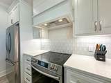 917 Westview - Photo 6