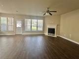 2438 Garden Falls Dr - Photo 2